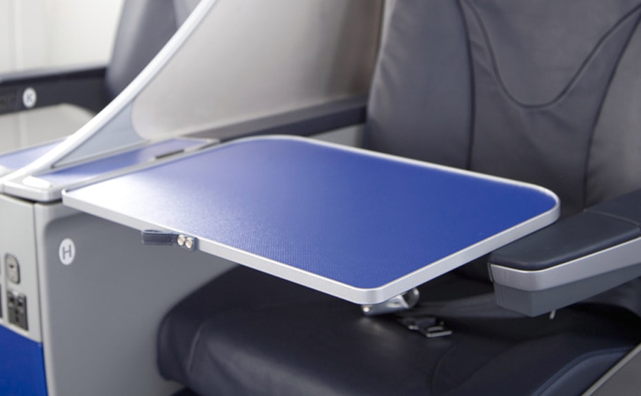PREMIUM CLASS シートのイメージ