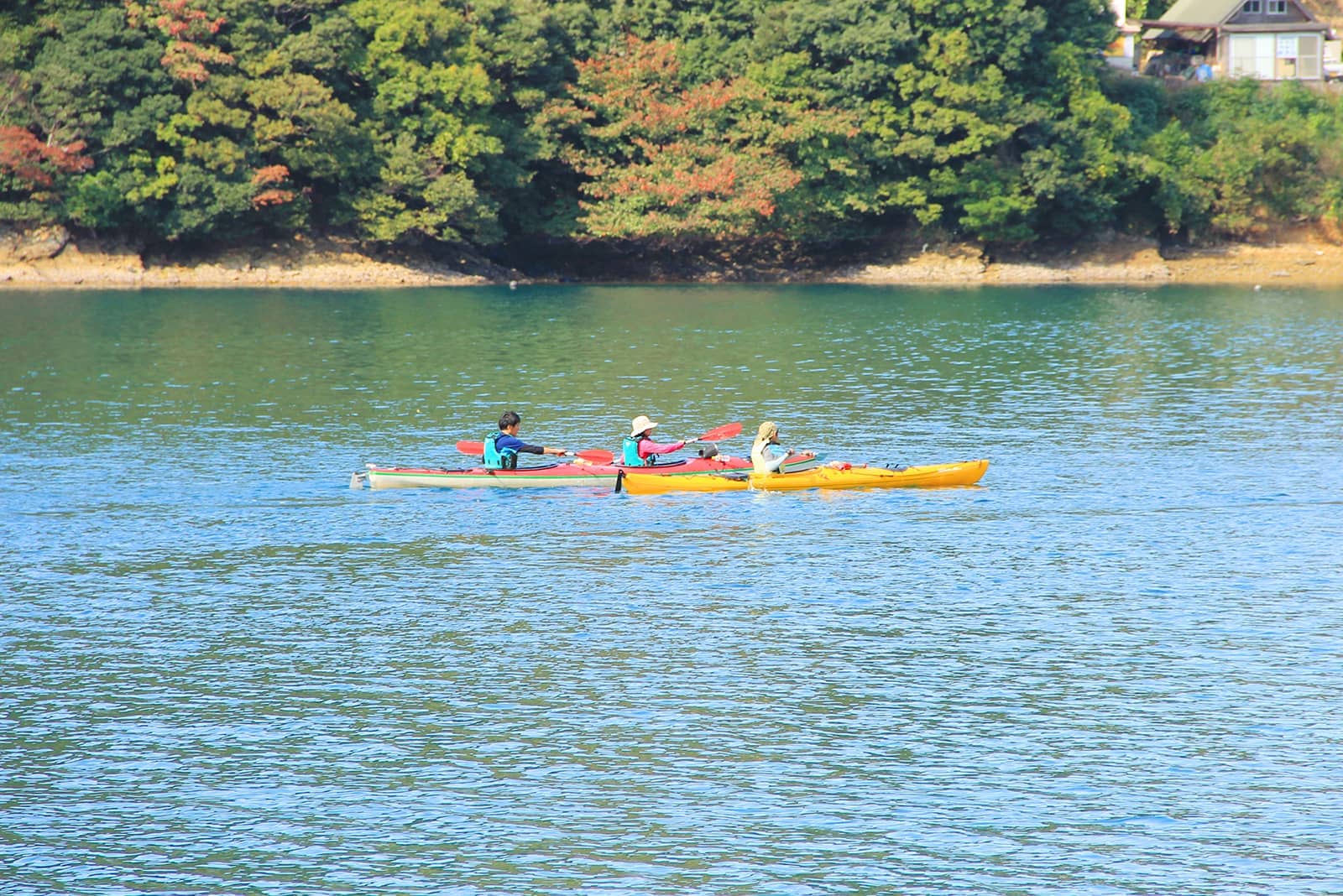 (photo) Tsushima: Kajakfahren auf dem Meer 4