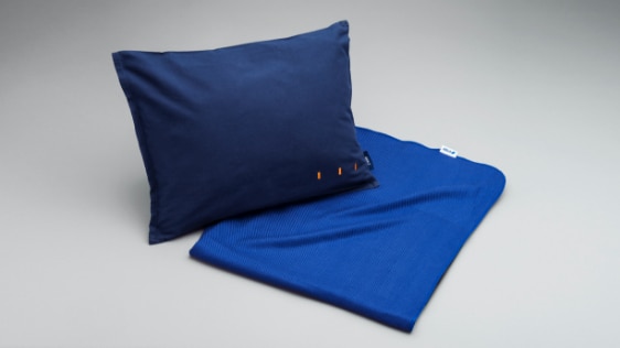 pillow and banket